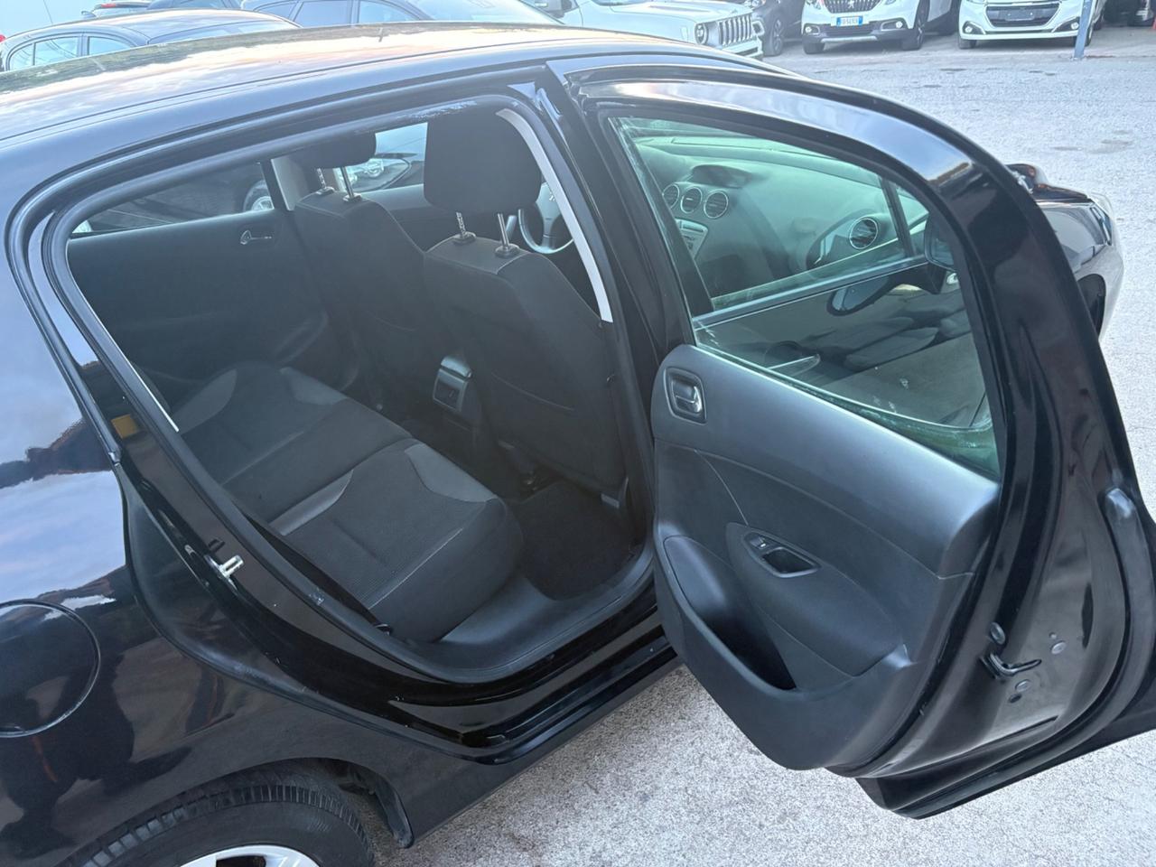 Peugeot 308 1.6 8V e-HDi KM CERTIF