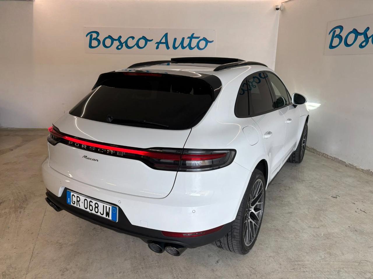Porsche Macan 2.0 245cv pdk