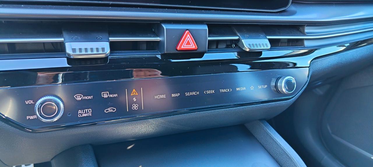 Kia Sportage 1.6 TGDi HEV AT GT-line Plus bicolor