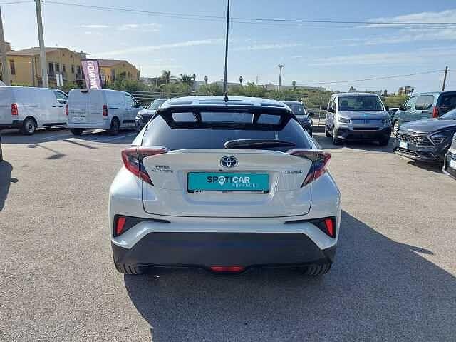 Toyota C-HR 1.8 Hybrid E-CVT Lounge