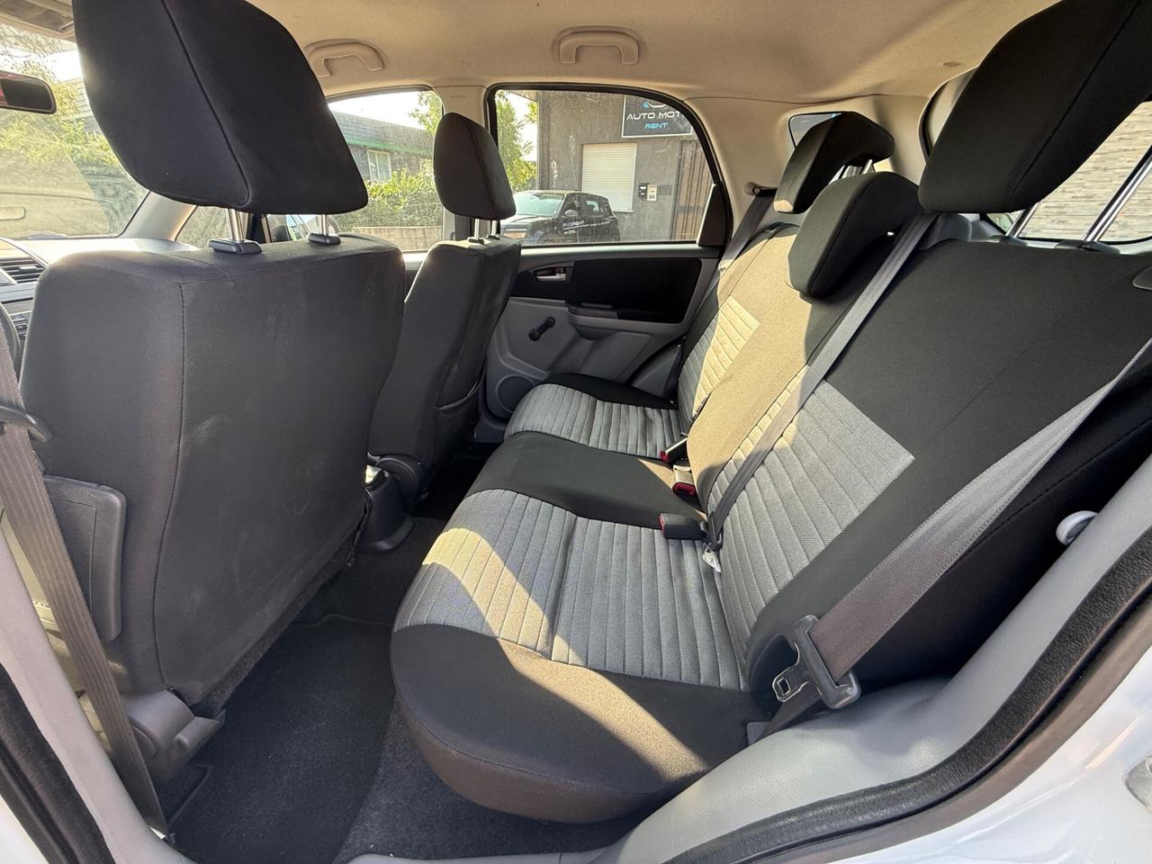 Suzuki SX4 1.6 DDiS 16V Outdoor Line GL
