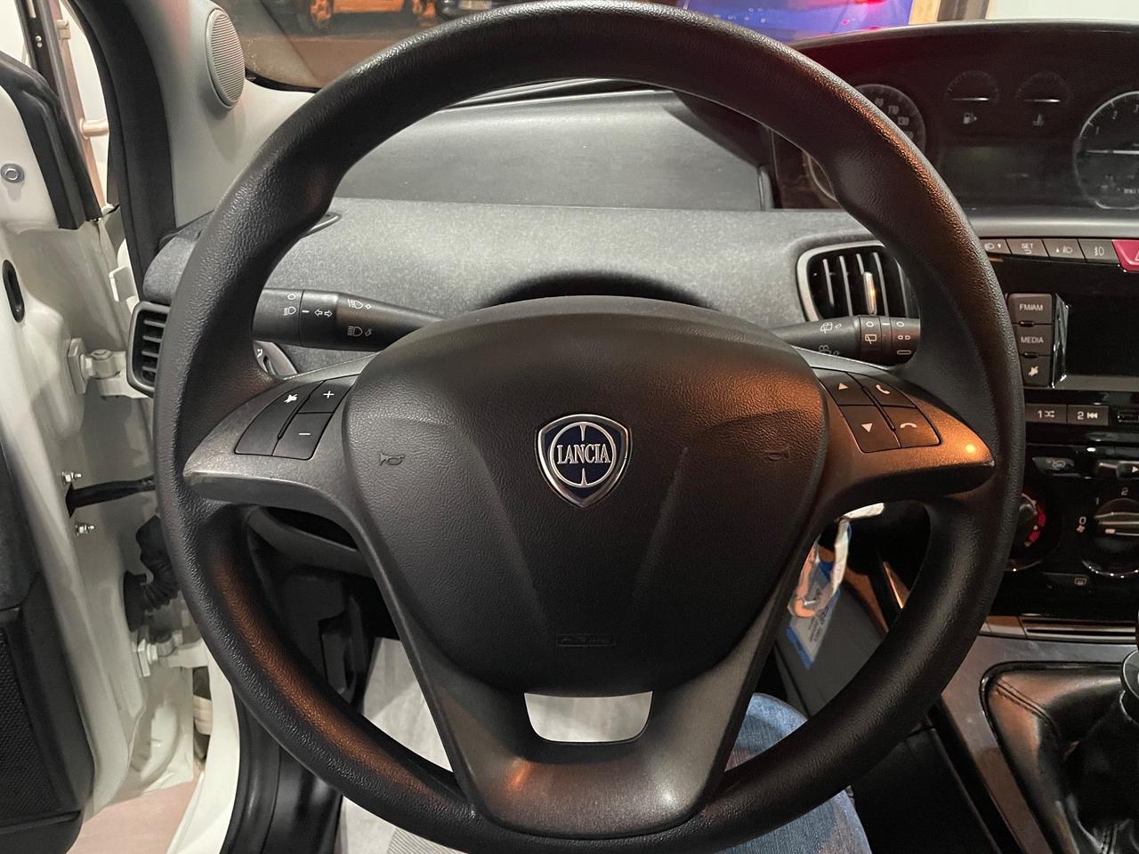 Lancia Ypsilon 1.2 Fire 69Cv ecochic “Come nuova”