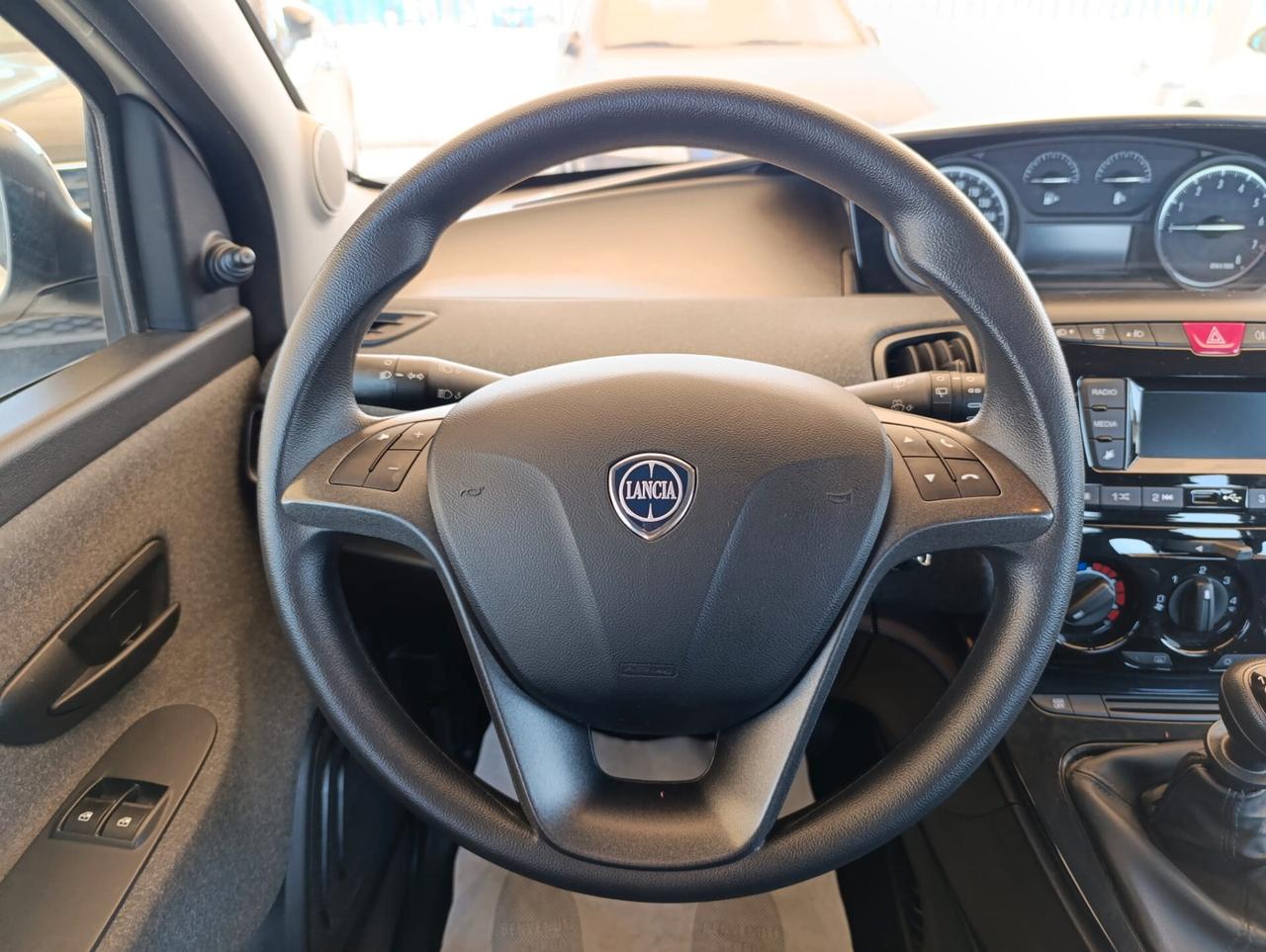 Lancia Ypsilon 1.0 FireFly 5 porte S&S Hybrid Ecochic 2021