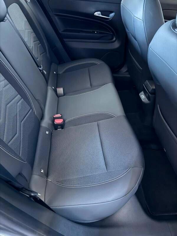 Jeep Avenger 1.2 Turbo 100 CV Altitude