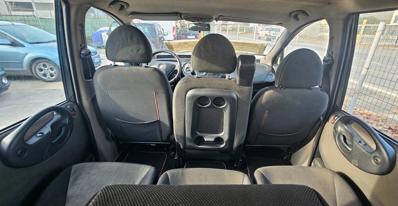 Fiat Multipla 1.9 MJT Emotion 6 Posti GUIDABILE DA NEOPATENTATI