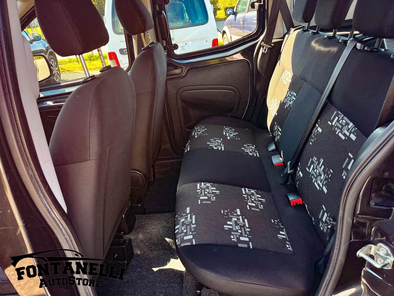 Fiat Qubo 1.3 MJT 75 CV Trekking