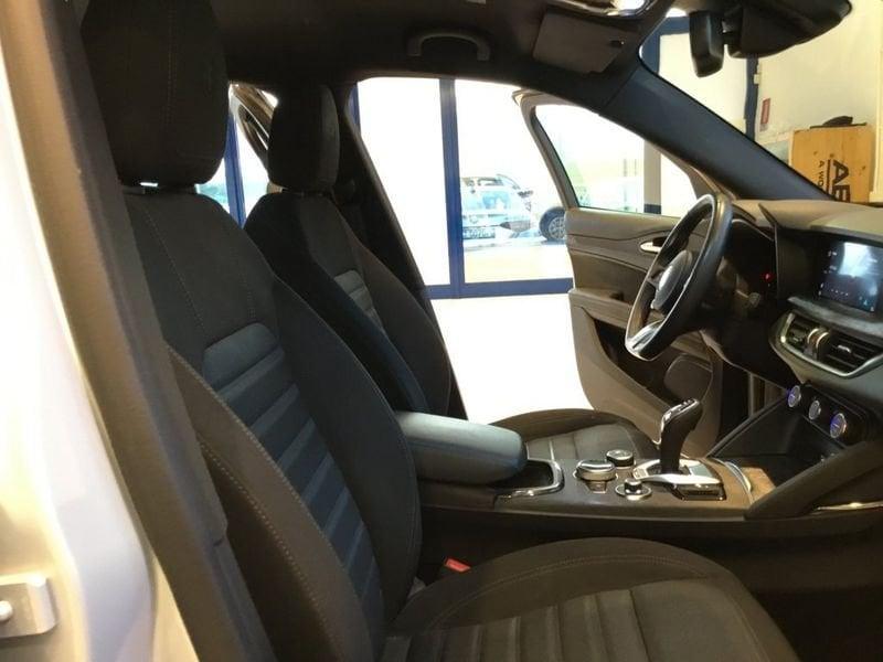 Alfa Romeo Stelvio 2.2 TD 160CV Super AT8 RWD MY23