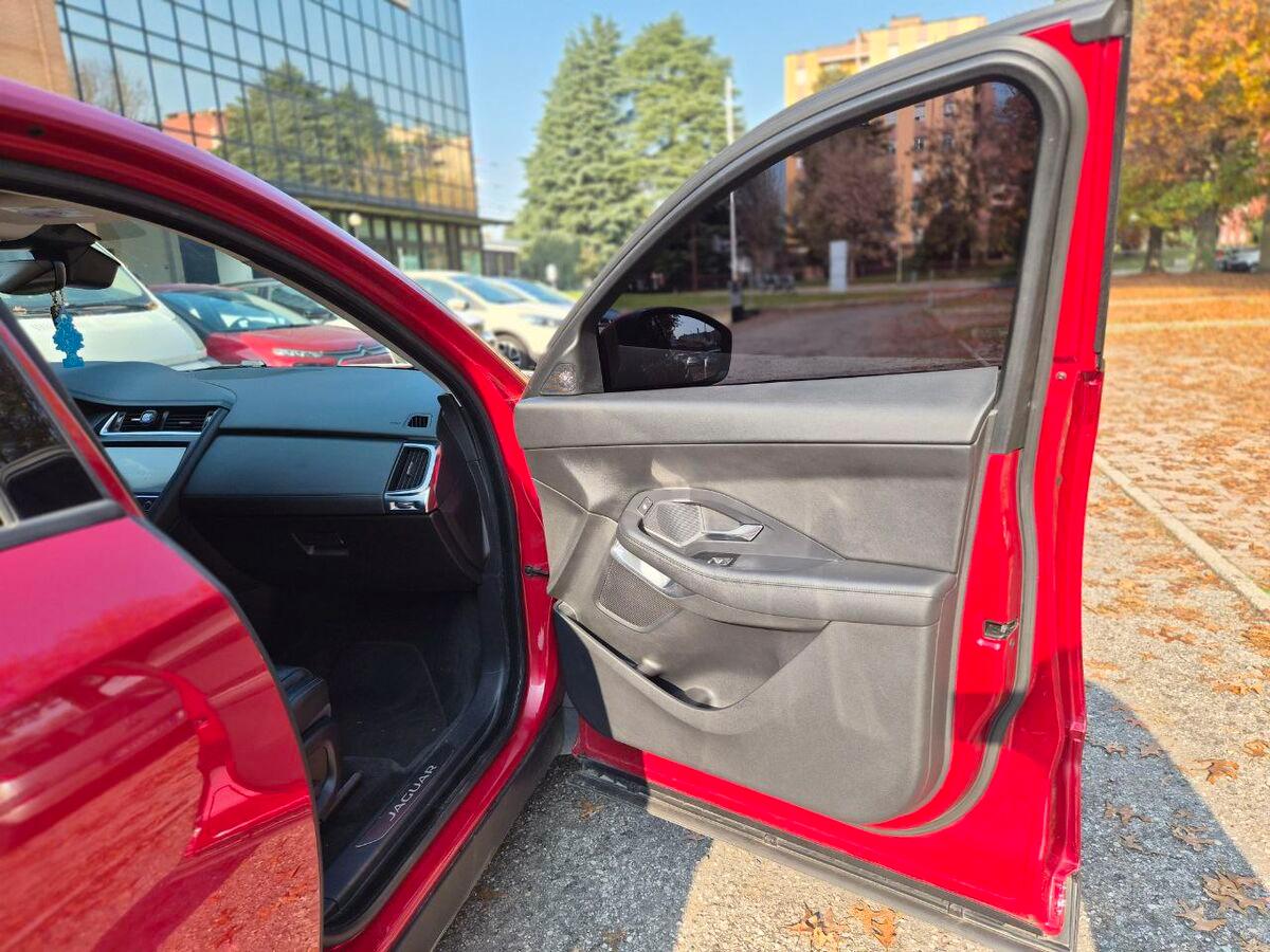 Jaguar E-Pace 2.0 i4 S awd 200cv auto