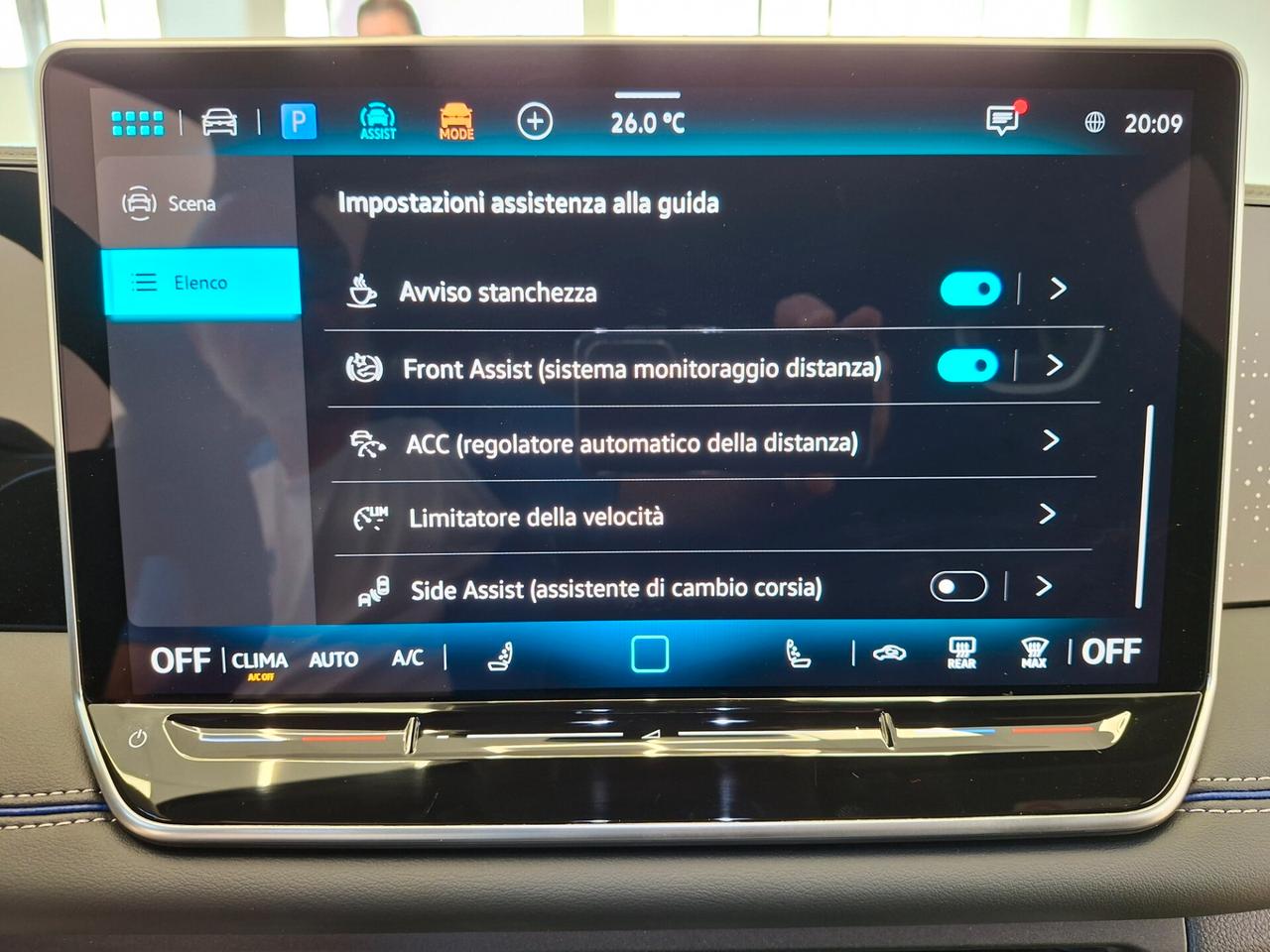 Volkswagen Tiguan 2.0 TDI 150 CV DSG R-Line Plus NUOVA