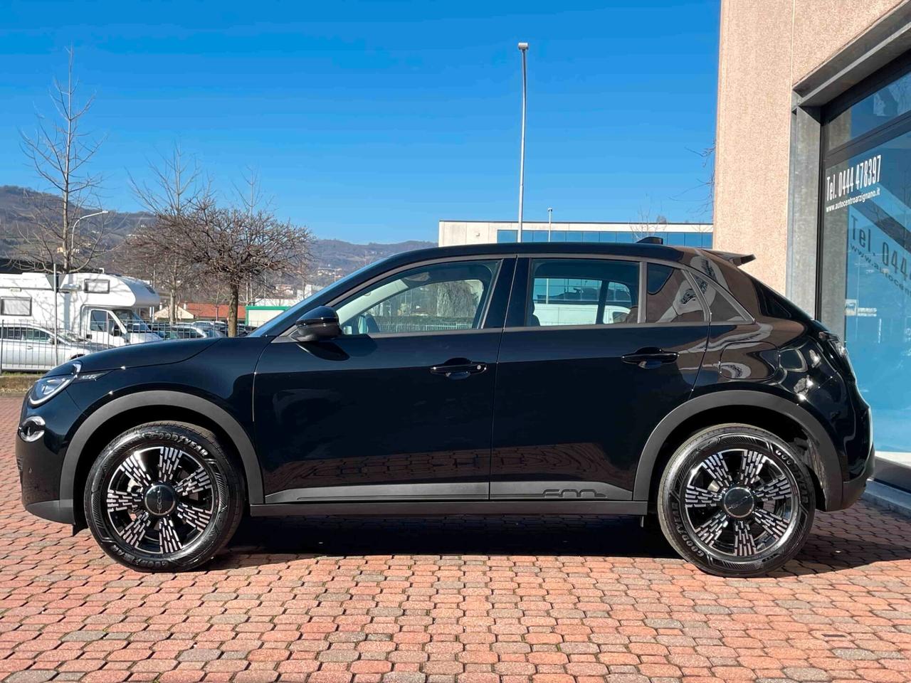 Fiat 600 Hybrid 110 CV DCT MHEV Icon NEOPATENTATI