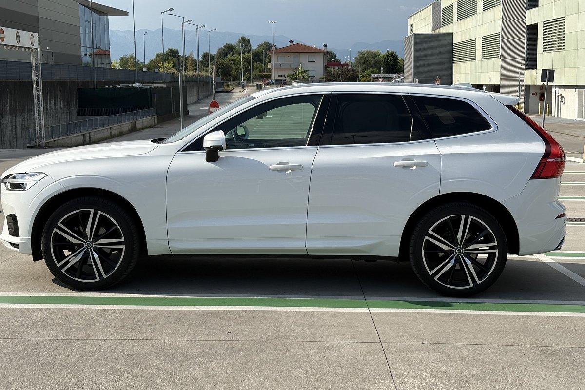VOLVO XC60 D4 AWD Geartronic R-design
