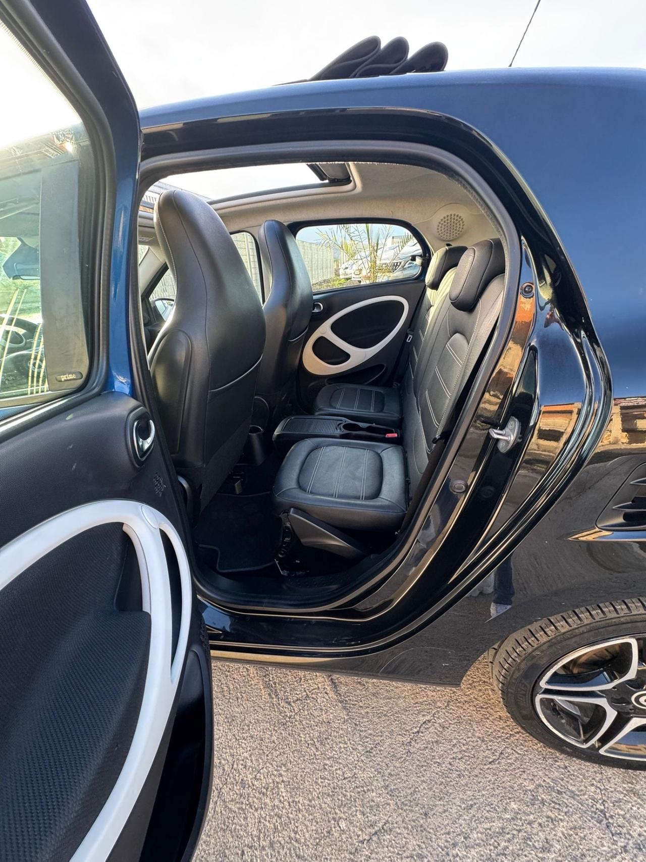 Smart ForFour 70 1.0 Passion