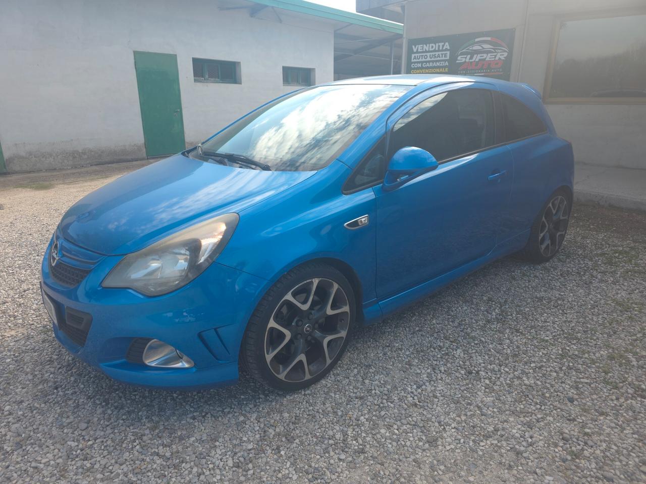 Opel Corsa 1.6 T 192CV 3 porte OPC