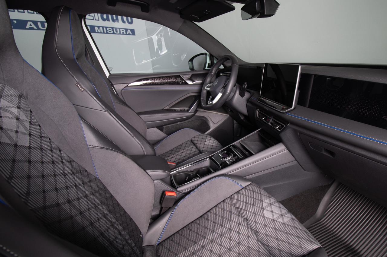 Volkswagen Tiguan 2.0 Tdi 4 Motion R-line 193 Cv Gancio Traino