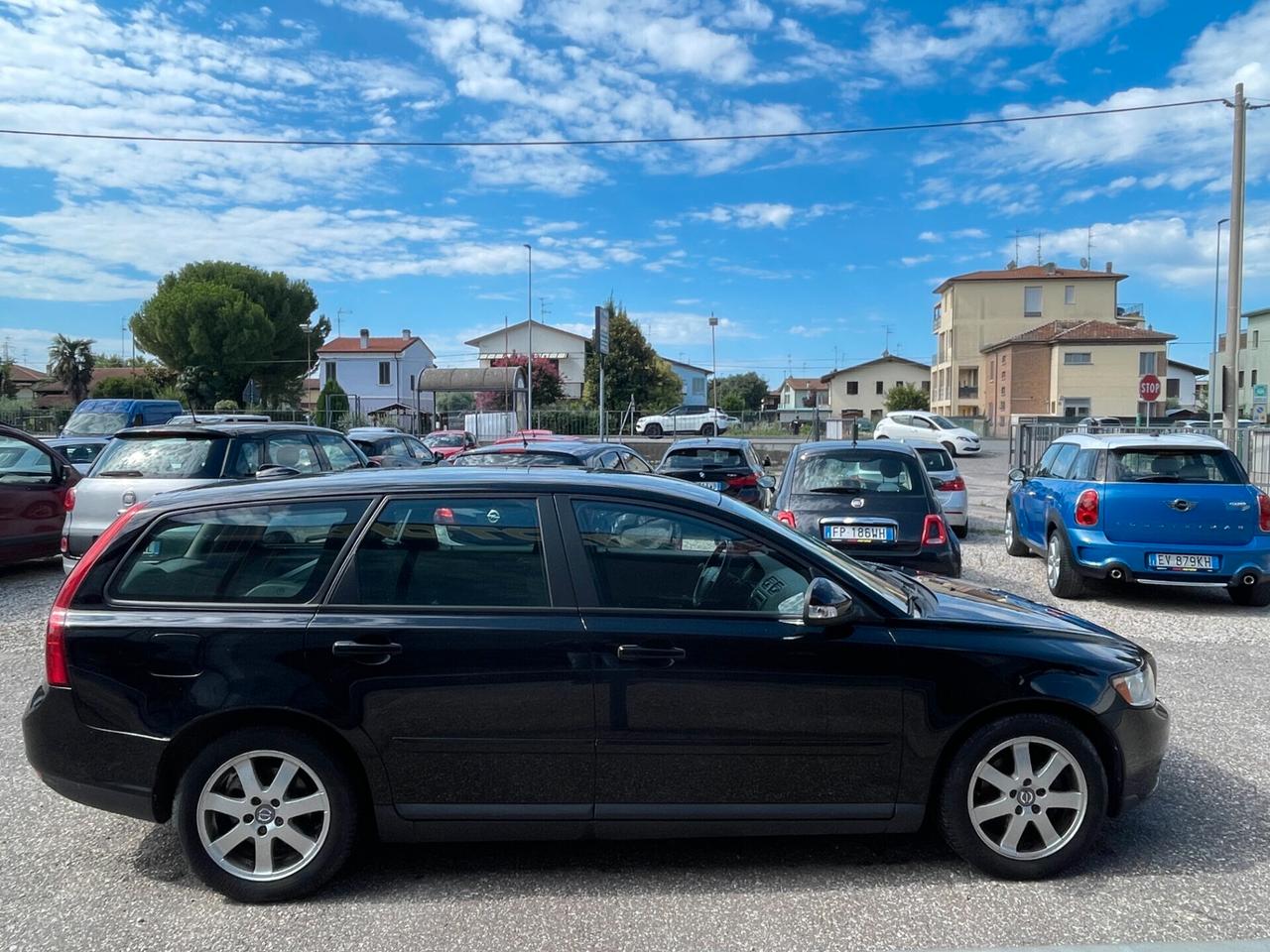 Volvo V50 1.6 D DRIVe cat POLAR X NEOPATENTATI