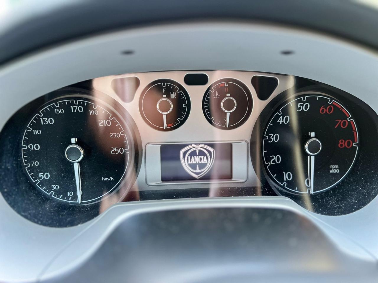Lancia Delta 1.8 Di T-Jet Sportronic Platino GPL