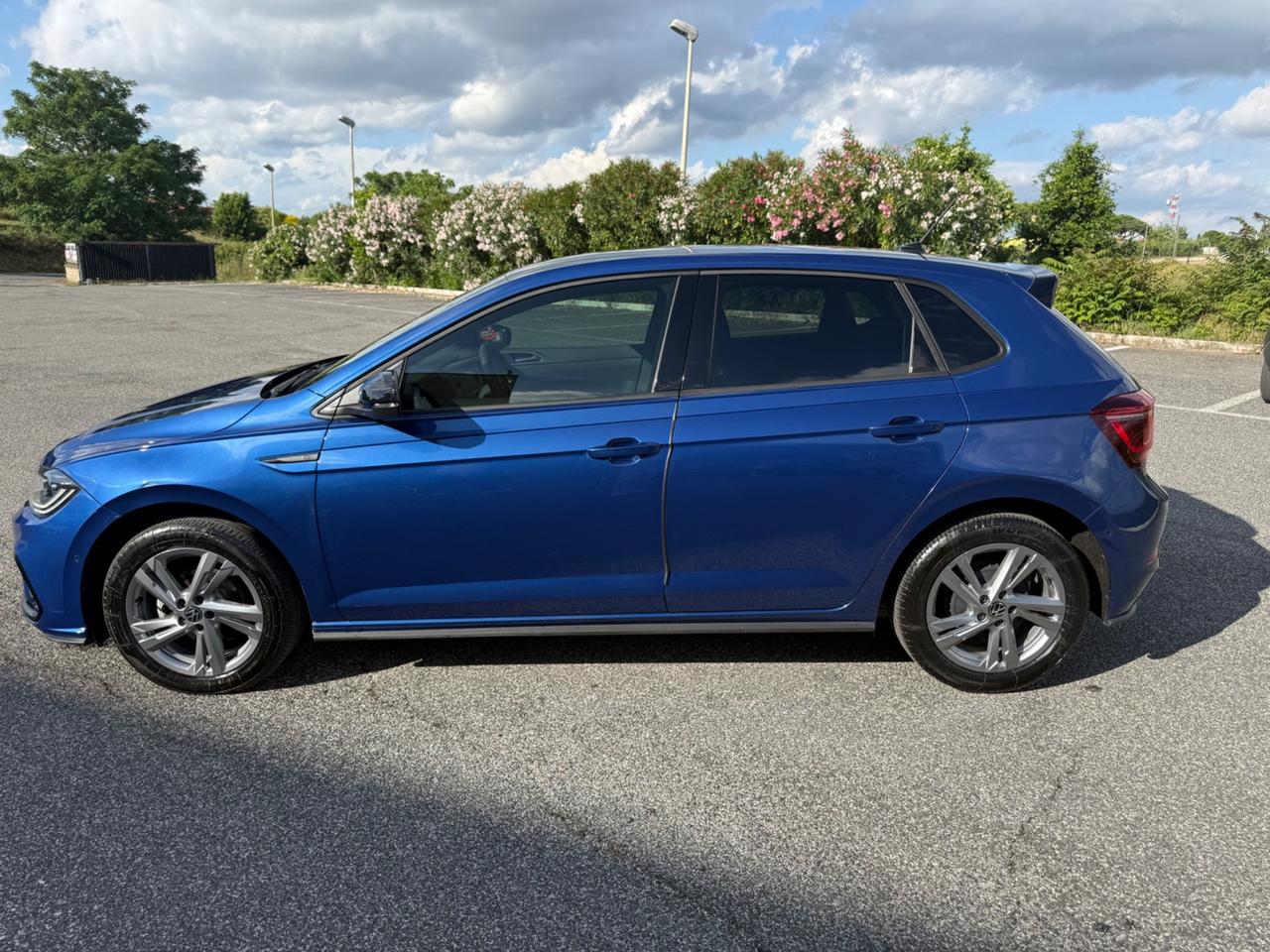Volkswagen Polo 1.0 TSI R-LINE FULL UNIPRO IQ.LIGHT TECH PACK