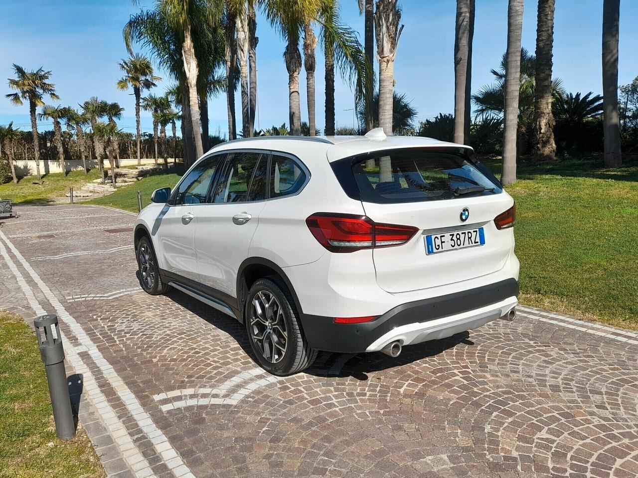 Bmw X1 Xline sDrive18d *SUPER FULL OPT.* daVETRINA