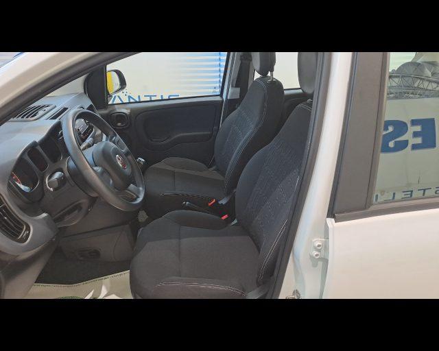 FIAT New Panda 1.0 firefly hybrid s&s 70cv 5p.ti