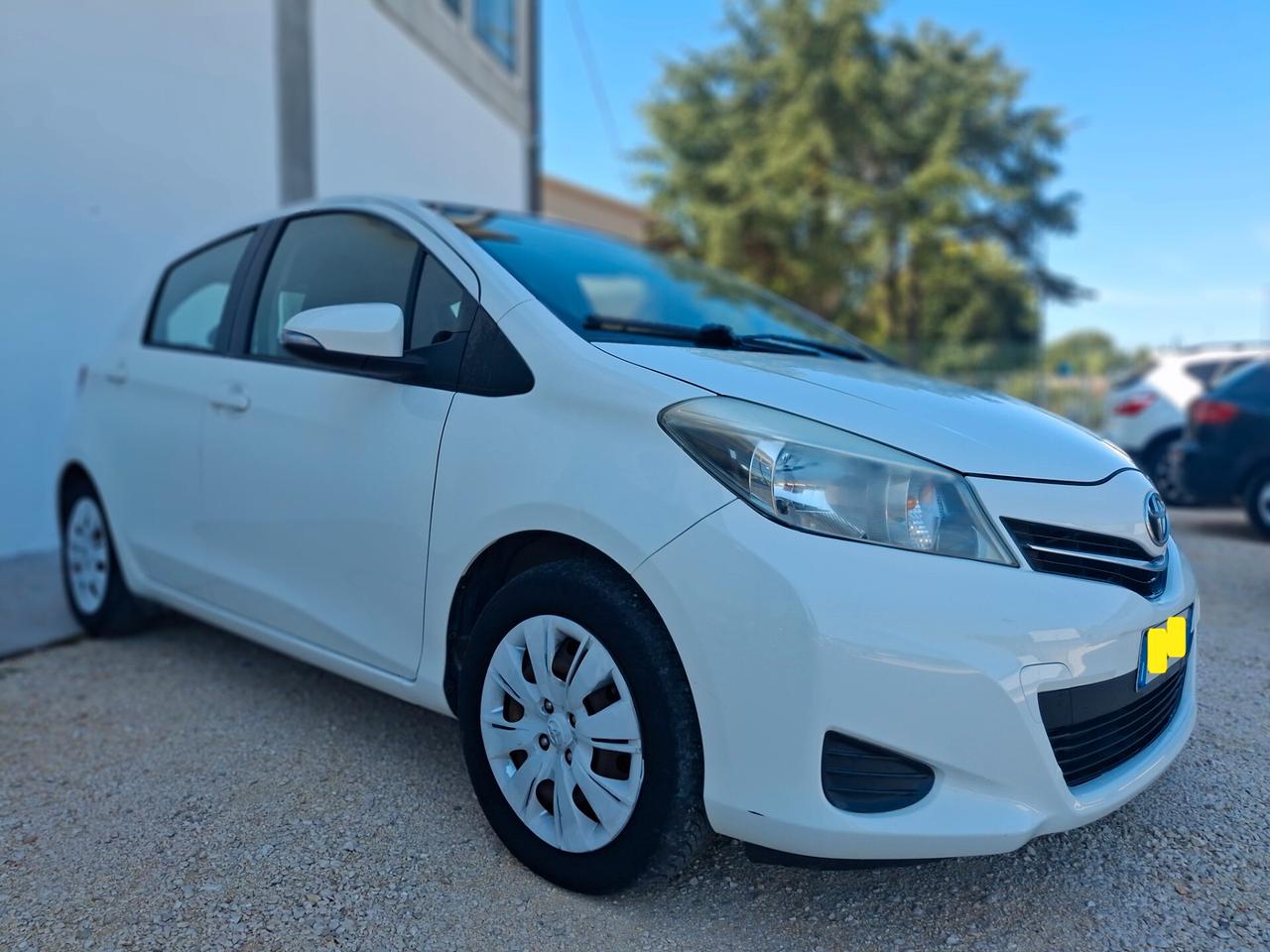 Toyota Yaris 1.0 GPL