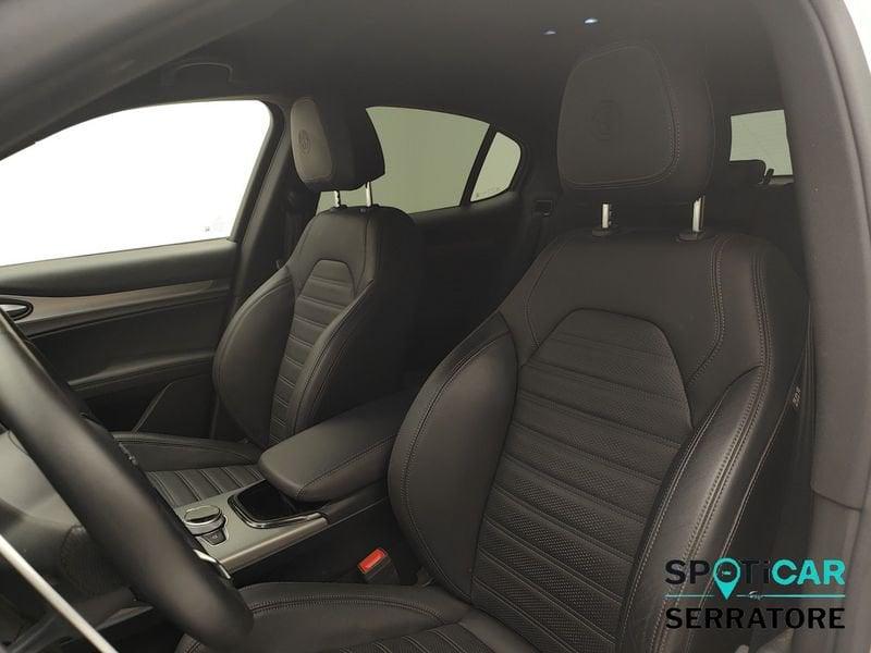 Alfa Romeo Stelvio 2023 2.2 t Veloce Q4 210cv auto