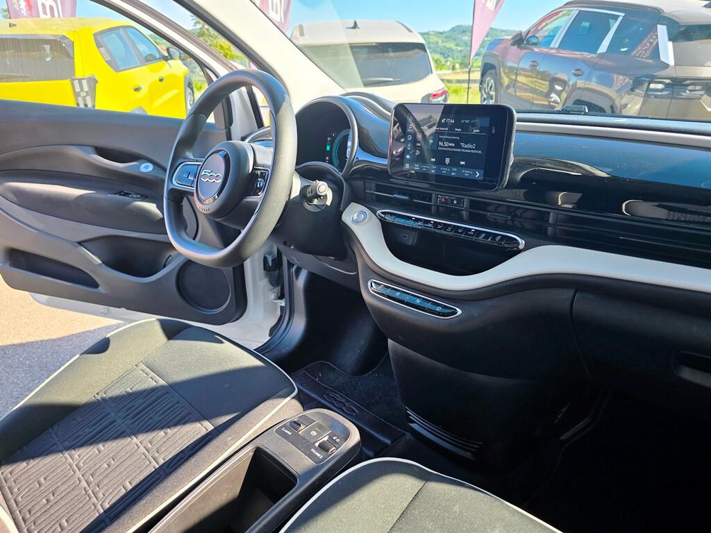 Fiat 500 500e 42 kWh Icon CON PREZZO REALE