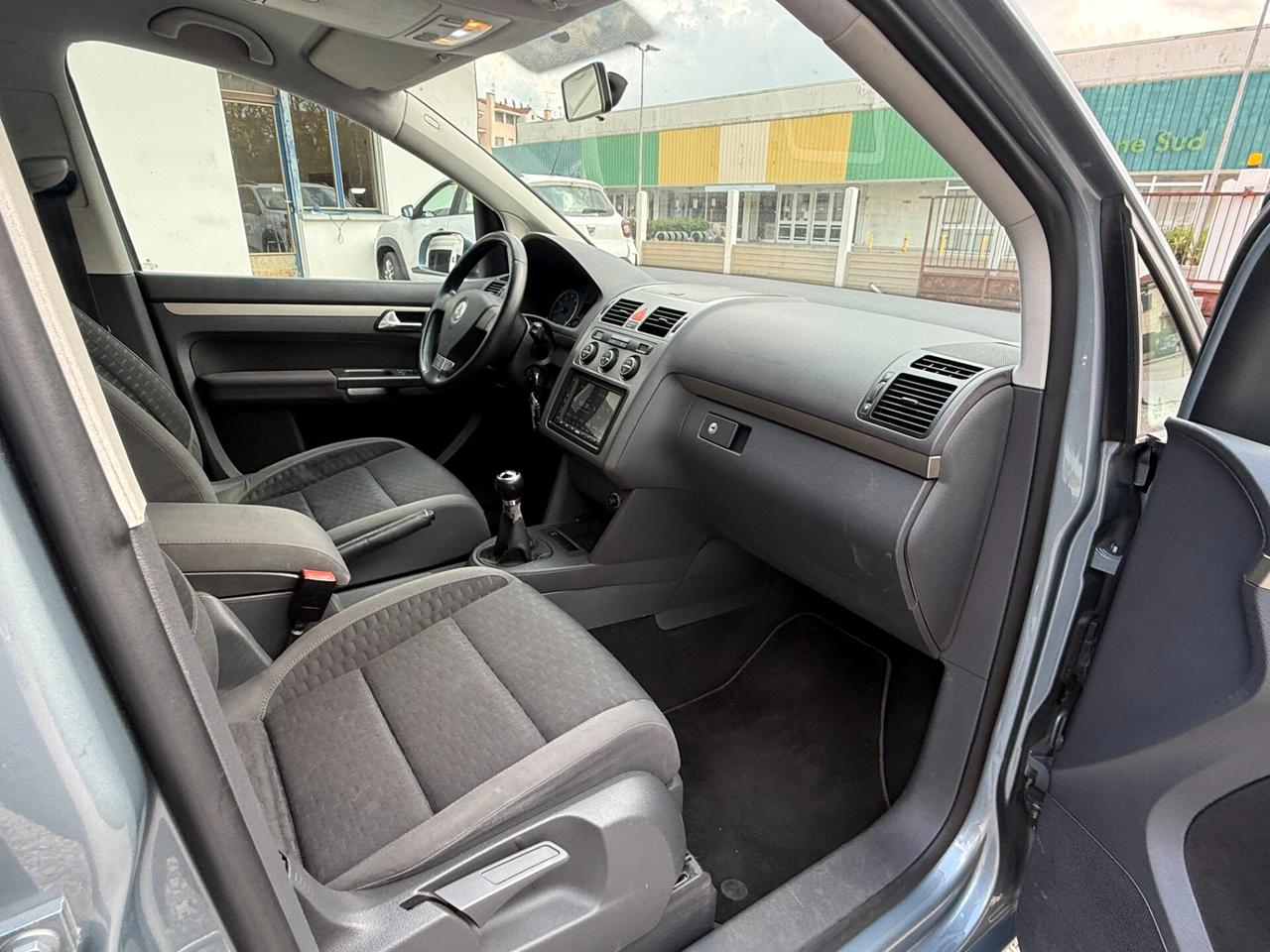 Volkswagen Touran 1.6 Trendline Bifuel G