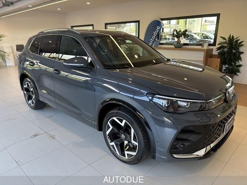 Volkswagen Tiguan III 2024 2.0 tdi R-Line 150cv dsg