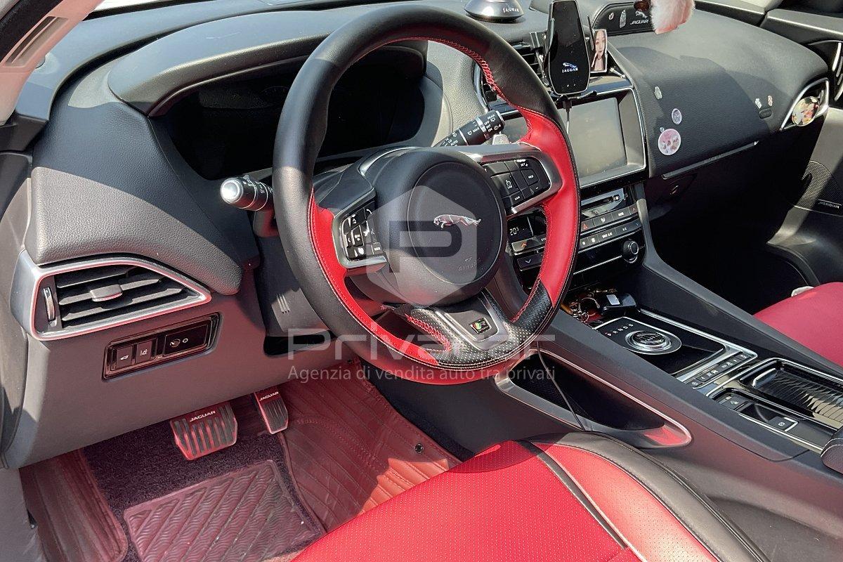 JAGUAR F-Pace 2.0 D 240 CV AWD aut. R-Sport