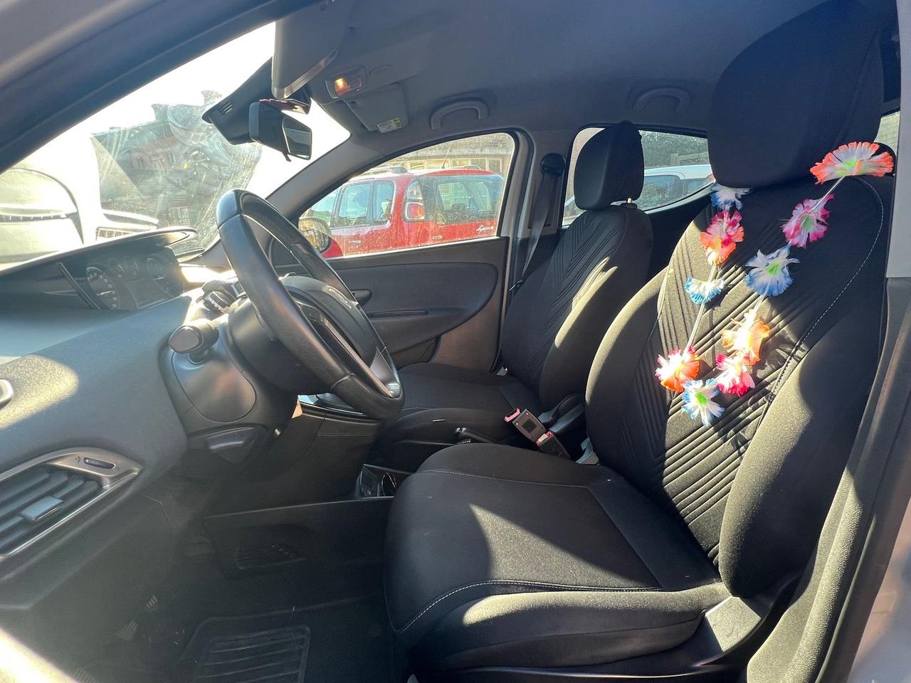 Lancia Ypsilon Silver 1.2 LPG #8176