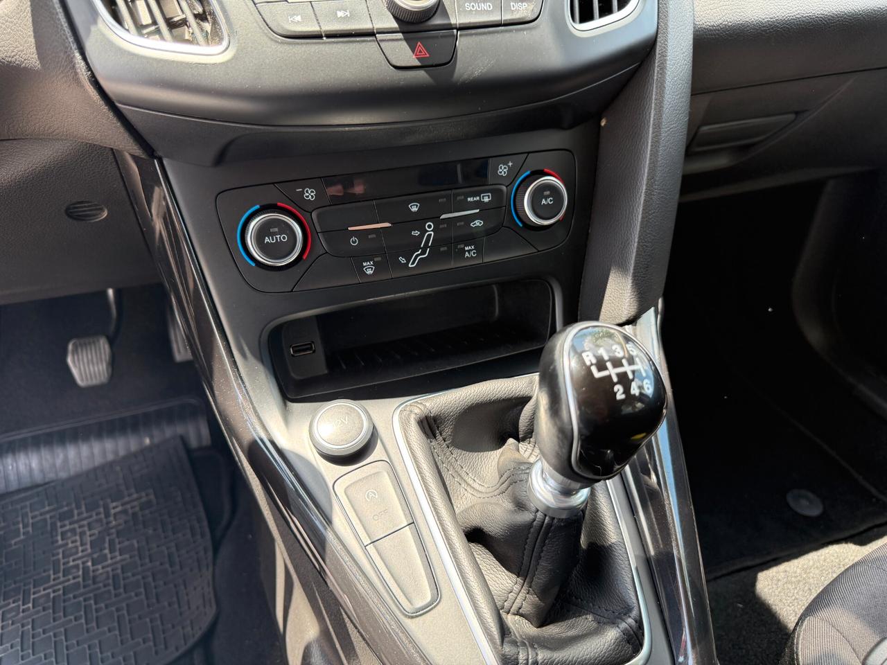 FORD FOCUS SW ANNO 2017 1.5 DIESEL 120 CV