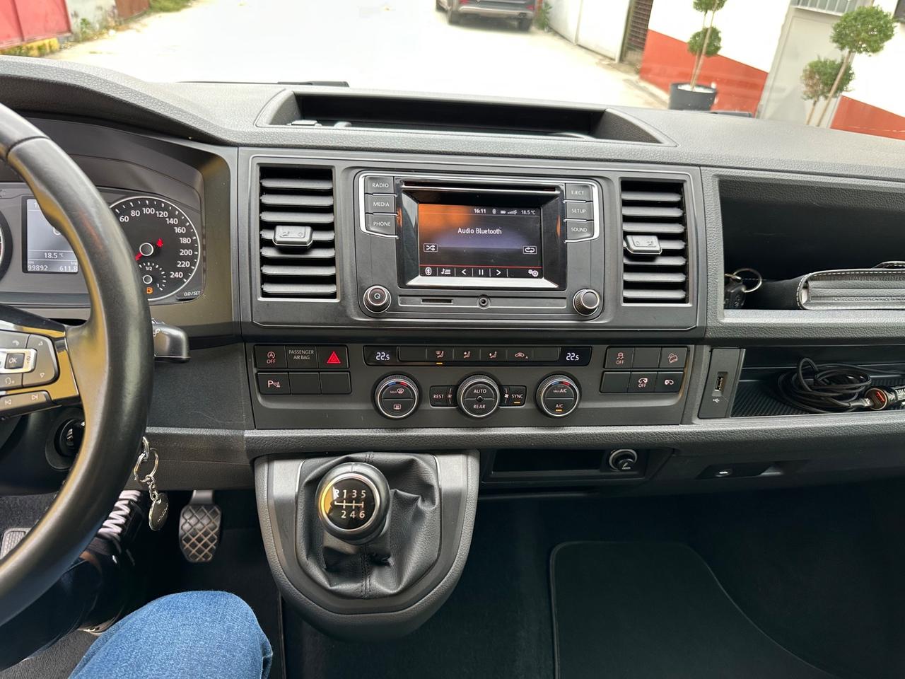 VW Caravelle 2.0TDI 150CV 4x4 Passo Lungo 9 posti