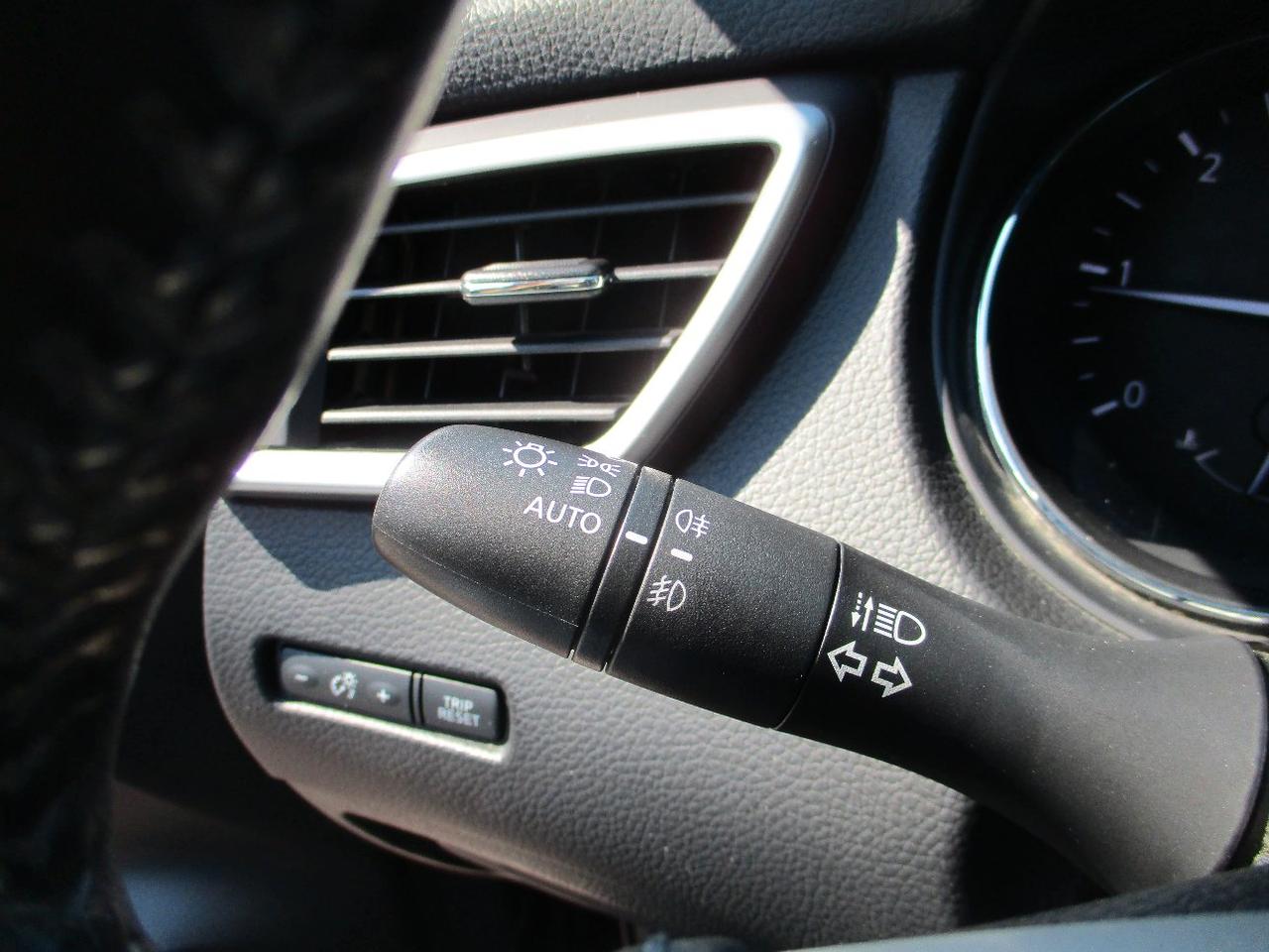 Nissan Qashqai 1.5 dCi N-Connecta TETTO/360/Frenata