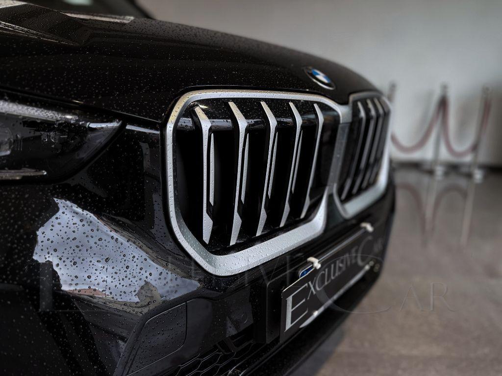 BMW - X1 - sDrive18d Msport