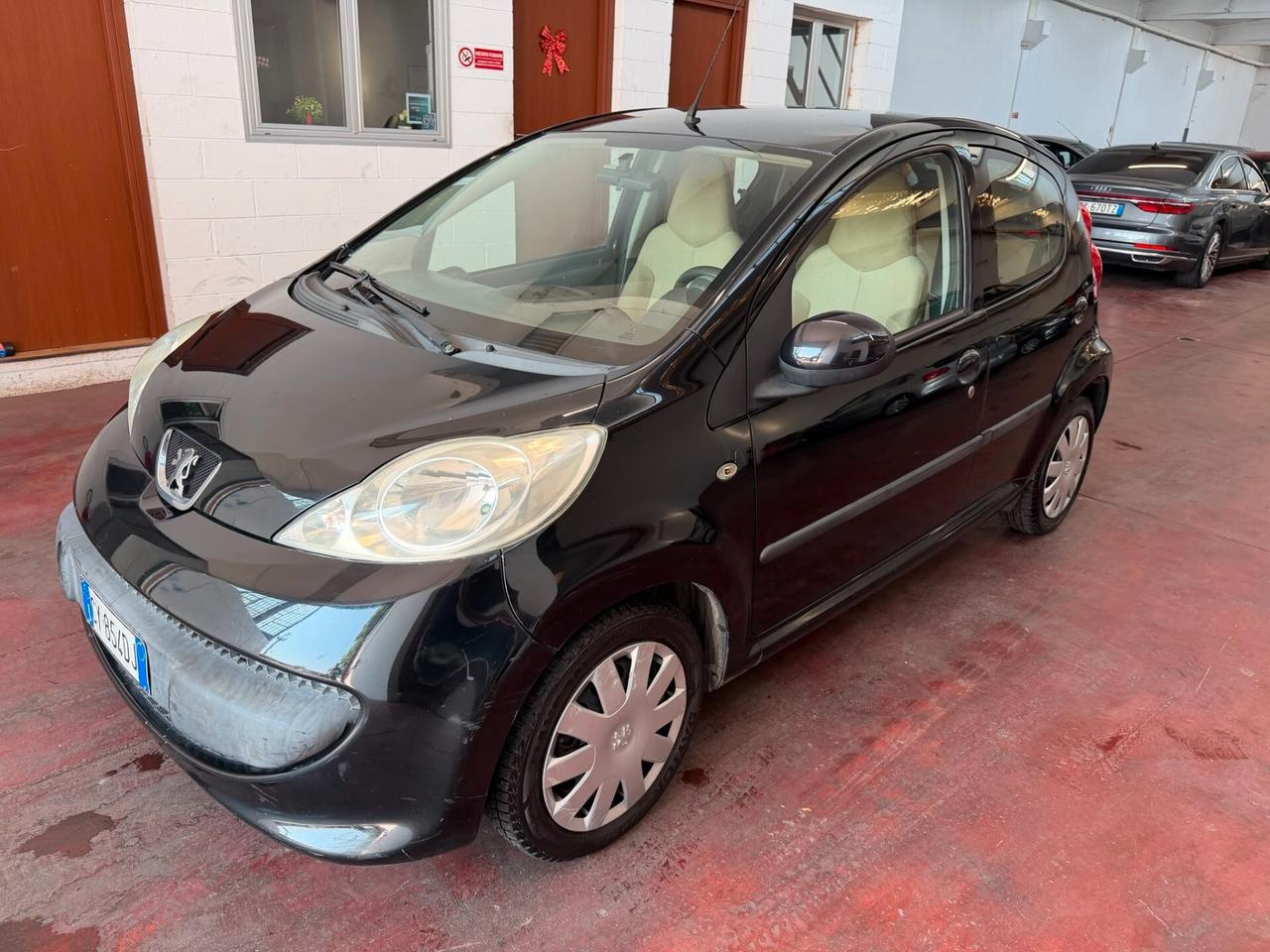 Peugeot 107 1.0 68CV 5p. Sweet Years neopat