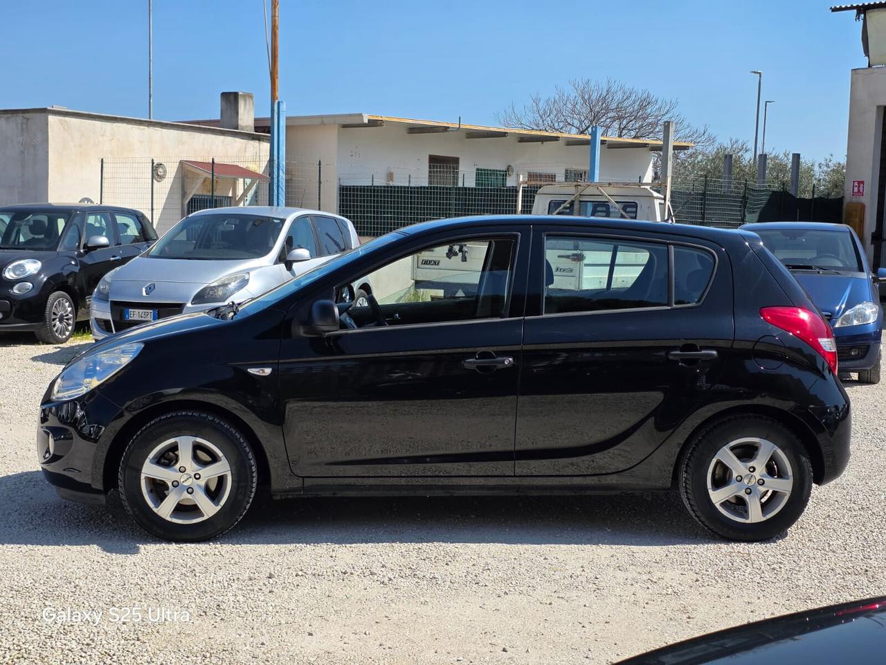 Hyundai i20 1.2 5p. Sound Edition 2012