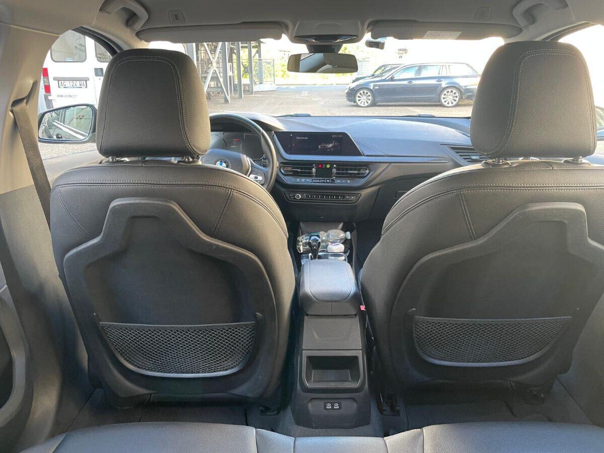 BMW 118i 140Cv. SPORT AUTOMATICA