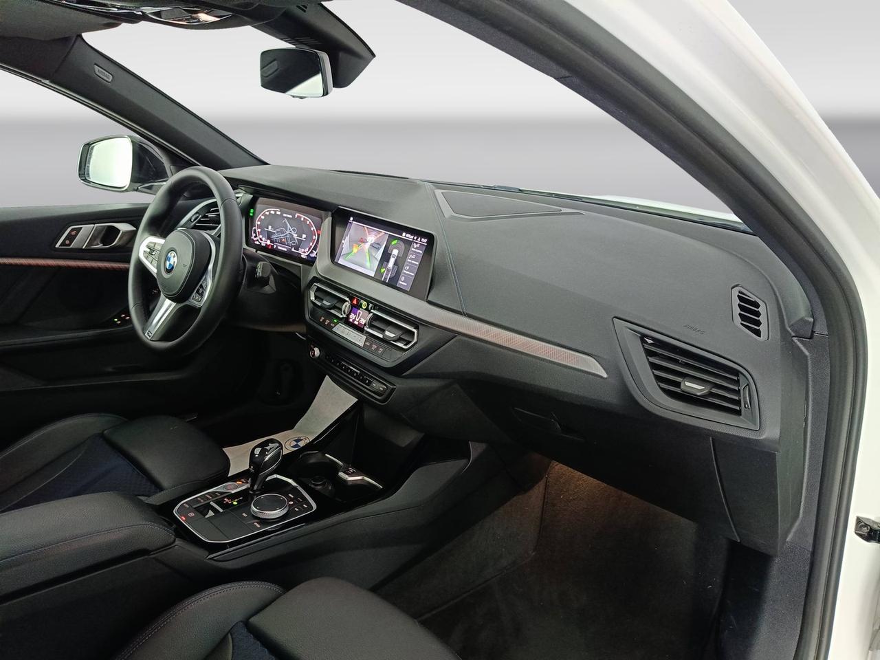 BMW Serie 1 F40 - M 135i xdrive auto