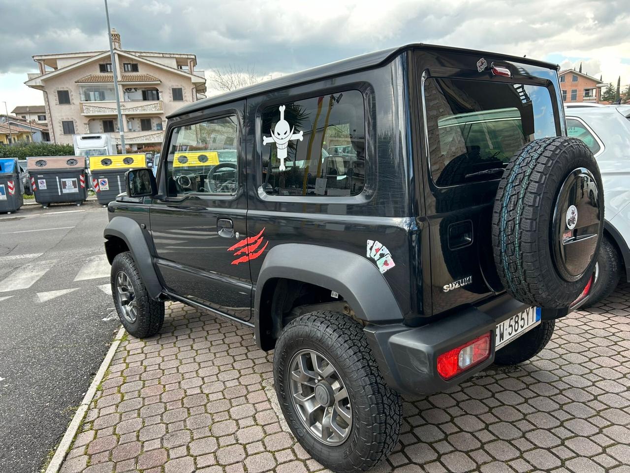 Suzuki Jimny 1.5 5MT Top