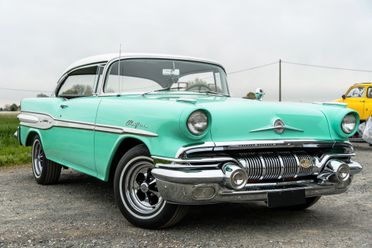 PONTIAC CHIEFTAIN 5.7 V8 - 2 DOOR HARDTOP 1957 - RESTAURO TOTALE