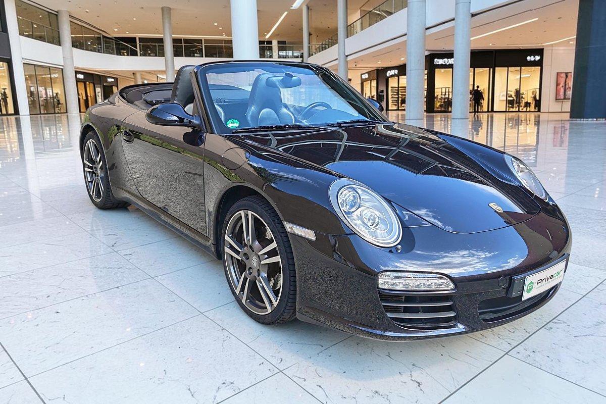PORSCHE 911 Carrera Cabriolet Black Edition