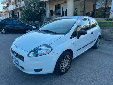 Fiat Grande Punto Grande Punto 1.2 3 porte Actual ok neo patentati