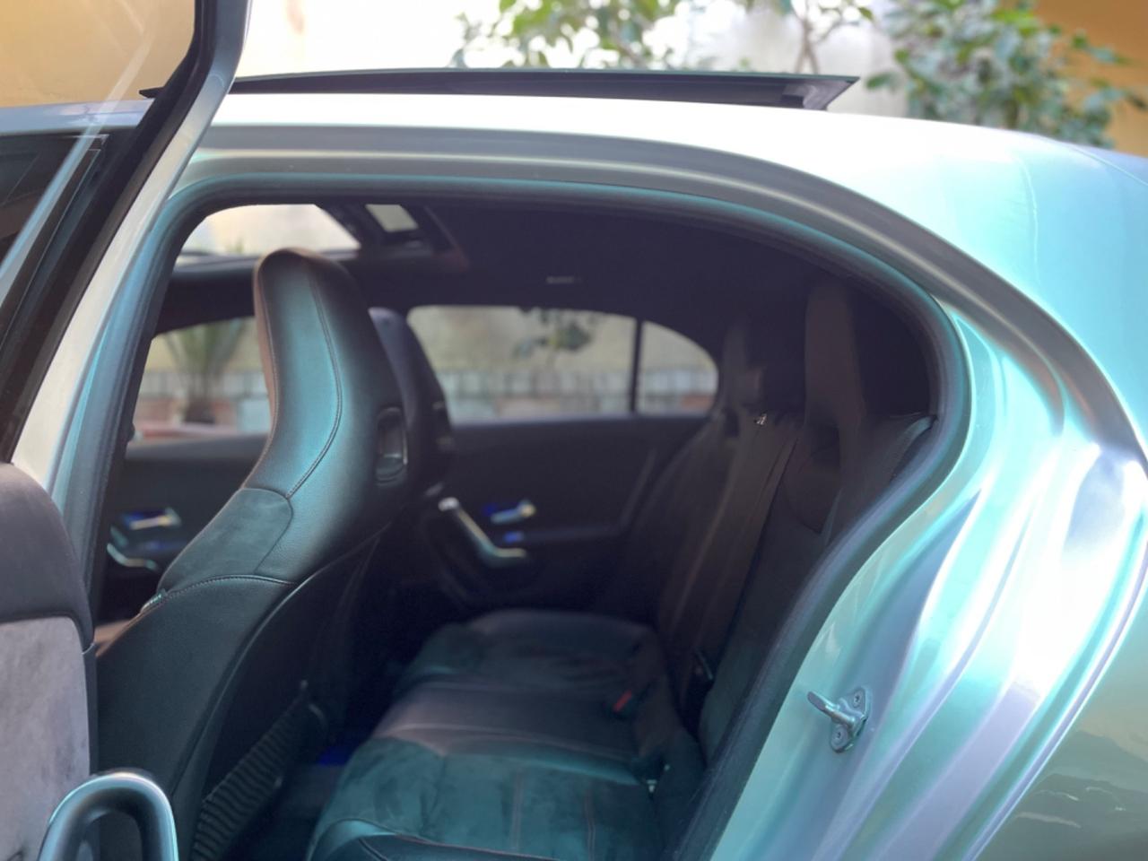 MERCEDES CLASSE A180d,PREMIUM,TETTO APRIBILE,PACC.LUCI