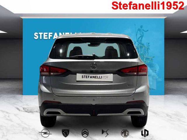 MG ZS NEW 1.5L MT Standard Benzina - Cosmic Silver - Te