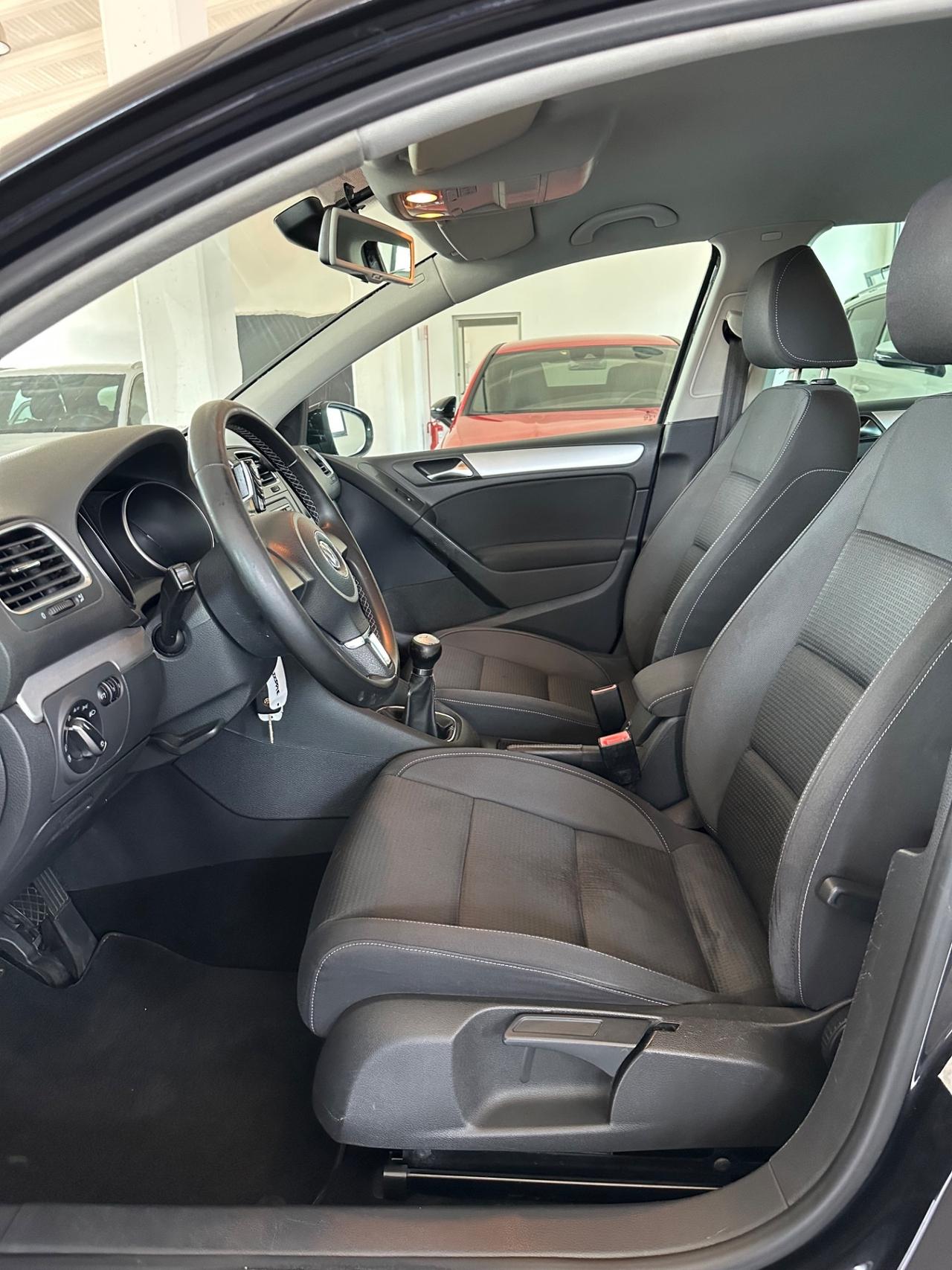 Volkswagen Golf 1.6 TDI DPF 5p. Comfortline