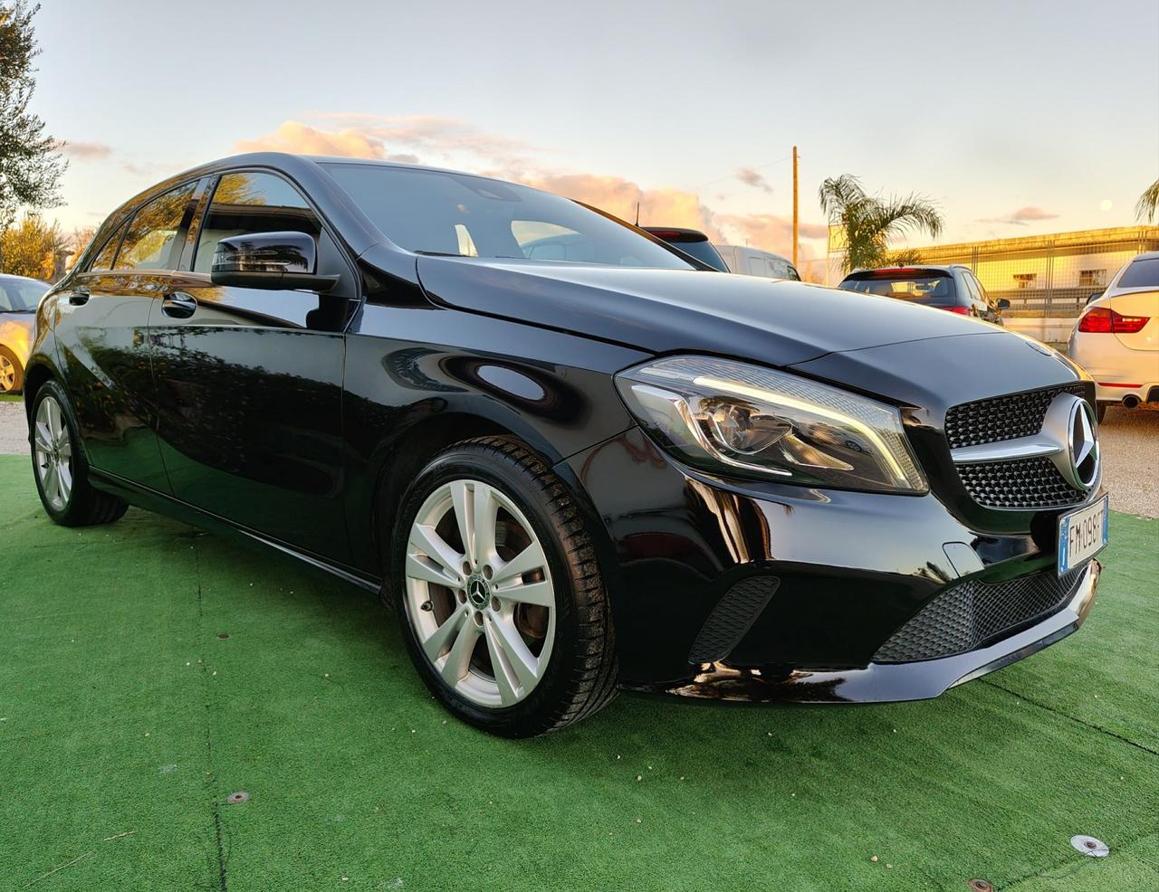 Mercedes-benz A 180 d Automatic Sport - 2017