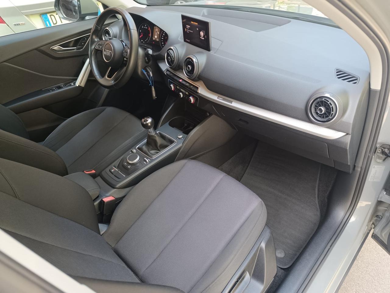 Audi Q2 30 TDI Business