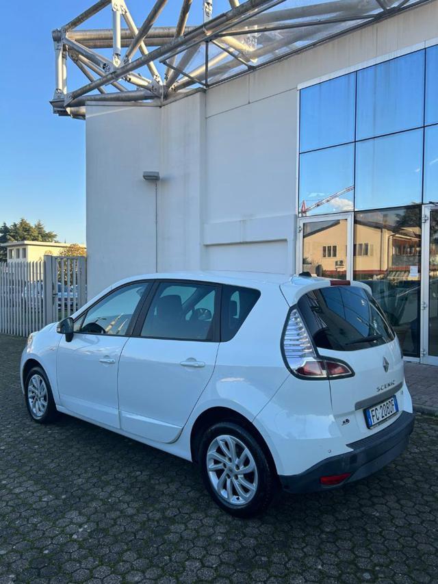 RENAULT Scenic Scénic XMod dCi 110 CV