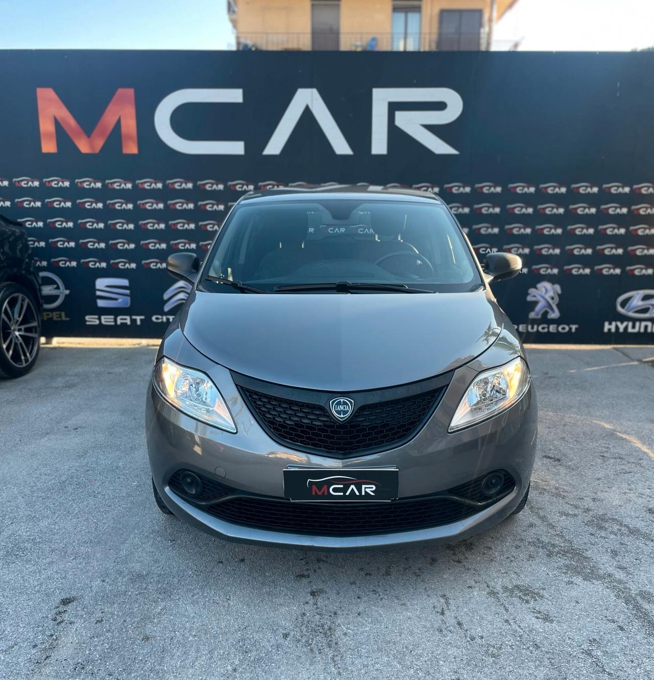 Lancia Ypsilon 1.0 FireFly 5 porte S&S Hybrid Ecochic Gold