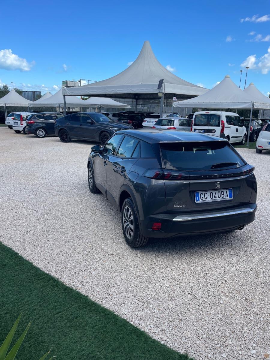 PEUGEOT - 2008 - BlueHDi 110 S&S Allure Pack